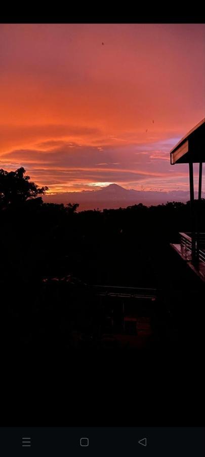 Villa Il Nido Batulayar Lajor Bagian luar foto
